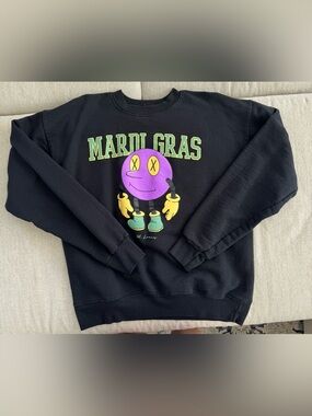 Black Mardi Gras Graphic Crewneck Sweatshirt